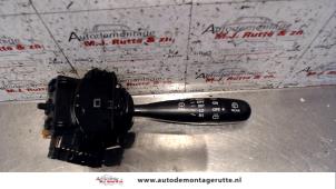 O103926 Gebruikte schakelaar ruitenwisser Toyota Yaris