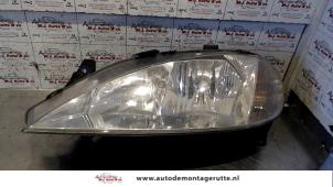 O72727 Gebruikte linker koplamp Renault Megane