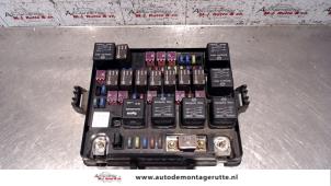 O119401 Gebruikte zekeringkast Ssang Yong Rexton