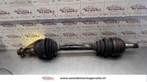 O111026 Gebruikte cardanas links-voor (vwa) Opel Vectra