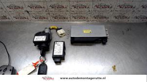 O113782 Gebruikte kontaktslot + computer Nissan Almera