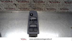 O109369 Gebruikte schakelblok ruiten Mitsubishi Colt