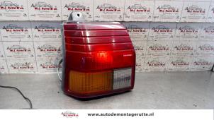 O94204 Gebruikte achterlicht links Toyota Starlet