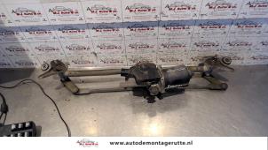 O118783 Gebruikte ruitenwismotor+mechaniek Mazda 6.