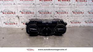 O100249 Gebruikte kachel bedieningspaneel Volkswagen Caddy