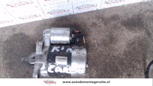 O128339 Gebruikte startmotor Kia Carens