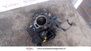 O122454 Gebruikte gasklephuis Opel Corsa