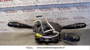 O102945 Gebruikte licht + raw schakelaar Peugeot 206