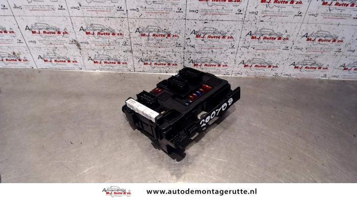Gebruikte Zekeringkast Peugeot 206 O119462