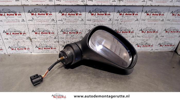 Gebruikte Spiegel Buiten rechts Seat Leon O88037