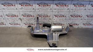 O97326 Gebruikte motor ruitenwisser achter Toyota Corolla Verso