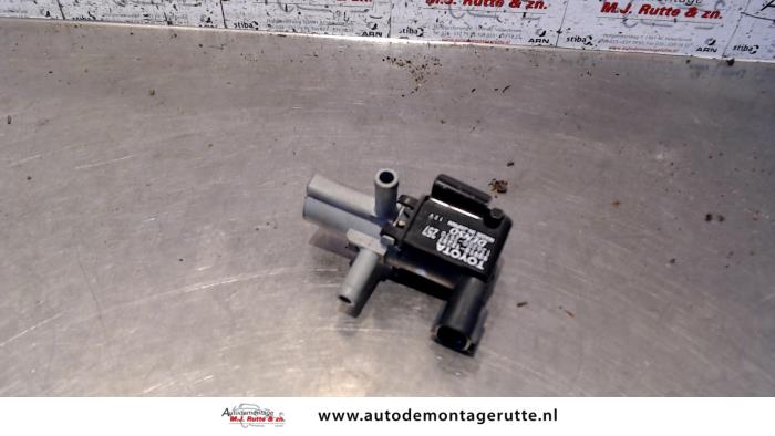 Map Sensor (inlaatspruitstuk) van een Toyota Corolla Verso (E12) 1.6 16V VVT-i 2004
