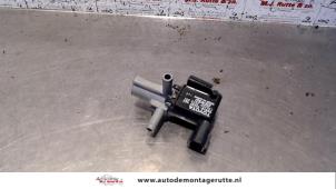 O122067 Gebruikte sensor map (inlaatspruitstuk) Toyota Corolla Verso
