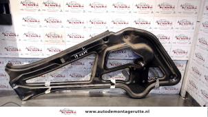 O77543 Gebruikte ruitmechaniek 2deurs links-voor Mercedes Sprinter