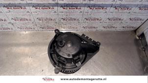O129632 Gebruikte kachel ventilatiemotor Mercedes Sprinter