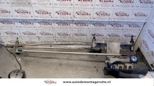 O118421 Gebruikte ruitenwismotor+mechaniek Ford C-Max