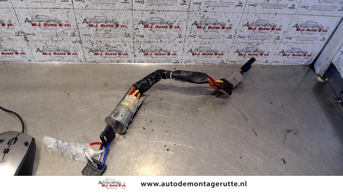Gebruikte Kontaktslot+Sleutel Peugeot 405 O114328