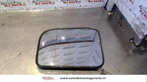 O88593 Gebruikte spiegelglas rechts Mitsubishi Space Wagon