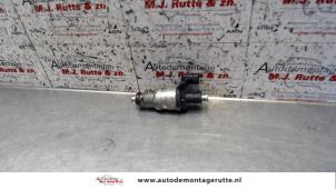 O121401 Gebruikte injector (benzine injectie) Fiat Croma