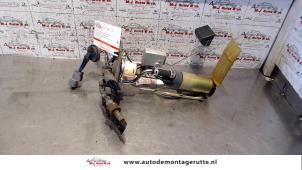 O121082 Gebruikte brandstofpomp elektrisch Toyota Starlet