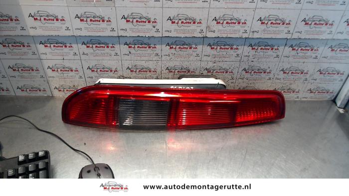 Gebruikte Achterlicht links Ford Focus O92620