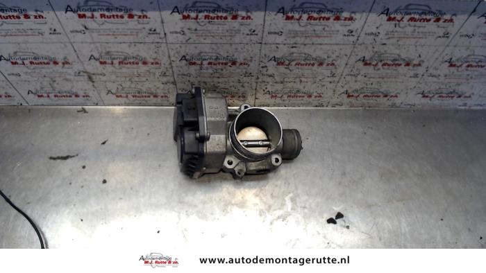 Gebruikte Gasklephuis Peugeot 1007 O123188