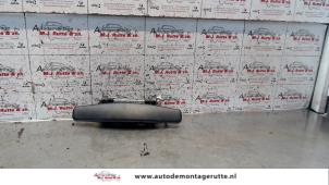 O80195 Gebruikte portiergreep 4deurs links-voor Dacia Sandero