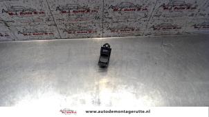 O108157 Gebruikte raam schakelaar elektrisch Volvo V50
