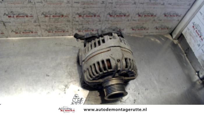 Gebruikte Dynamo Opel Vectra O124055