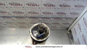 O120532 Gebruikte brandstofpomp elektrisch Volkswagen Beetle