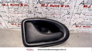 O79635 Gebruikte deurgreep 2deurs links Opel Movano