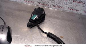 O110329 Gebruikte gaspedaal Opel Movano