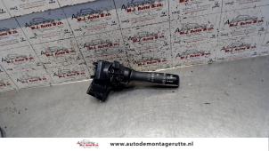 O103927 Gebruikte schakelaar ruitenwisser Toyota Yaris