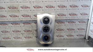 O100898 Gebruikte kachel bedieningspaneel Toyota Yaris