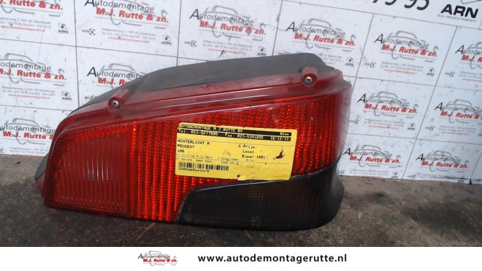 Gebruikte Achterlicht rechts Peugeot 106 O95574