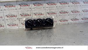 O100490 Gebruikte chaufage bedieningspaneel Mini ONE