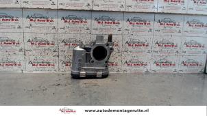 O122478 Gebruikte gasklephuis Opel Corsa