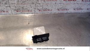 O130996 Gebruikte kachel weerstand Nissan Almera