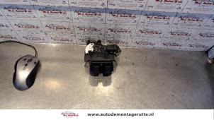 O91448 Gebruikte achterklep slotmechaniek Audi A4