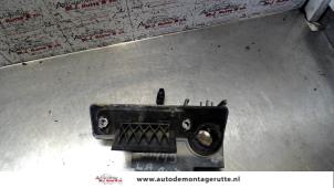 O92276 Gebruikte greep achterdeur bus-bestel Volkswagen Transporter