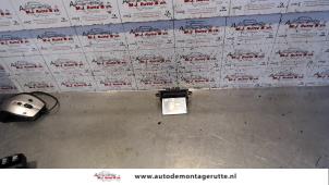 O130979 Gebruikte kachel weerstand Nissan Micra