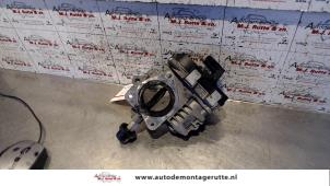 O122803 Gebruikte gasklephuis Fiat Bravo