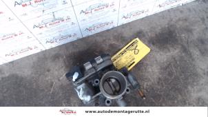 O122488 Gebruikte gasklephuis Opel Corsa