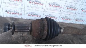 O110974 Gebruikte cardanas links-voor (vwa) Ford Fusion
