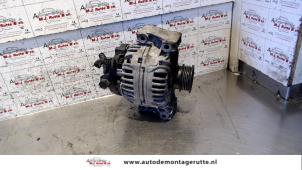 O124079 Gebruikte dynamo Opel Signum
