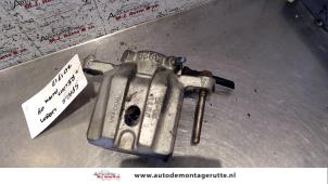 O132088 Gebruikte remklauw (tang) rechts-achter Mitsubishi Space Wagon