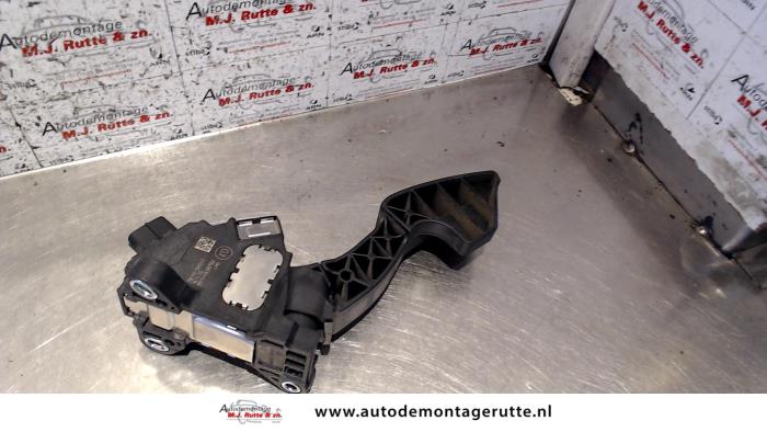 Gebruikte Gaspedaal Peugeot 108 O110452