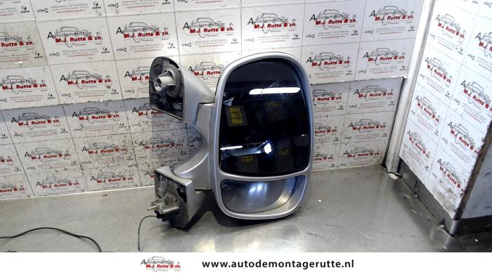 Gebruikte Buitenspiegel rechts Opel Vivaro O86766