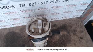 O121060 Gebruikte brandstofpomp elektrisch Seat Leon