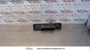 O92151 Gebruikte achterklep handgreep Kia Sorento